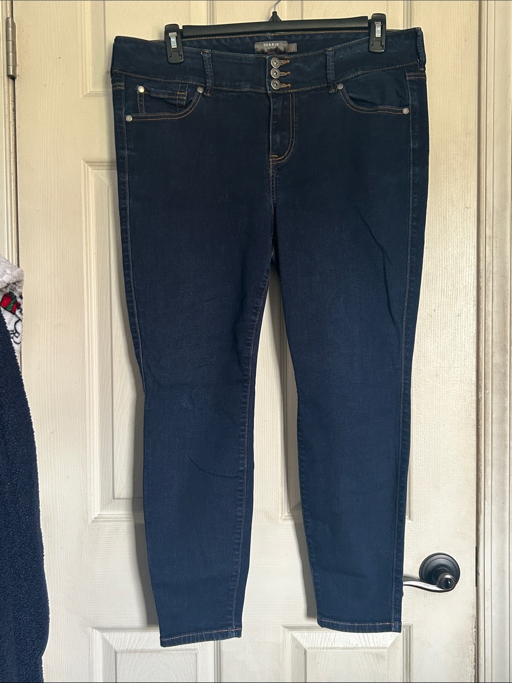 Torrid super soft jegging size 18 SHORT